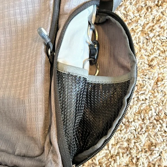 Vintage Patagonia Daily Grind Crossbody Messenger Laptop Bag - Picture 7 of 12